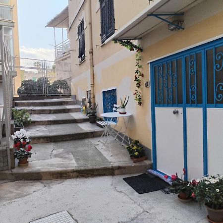La Tavernetta Del Peo Casa Vacanze Sanremo Luaran gambar